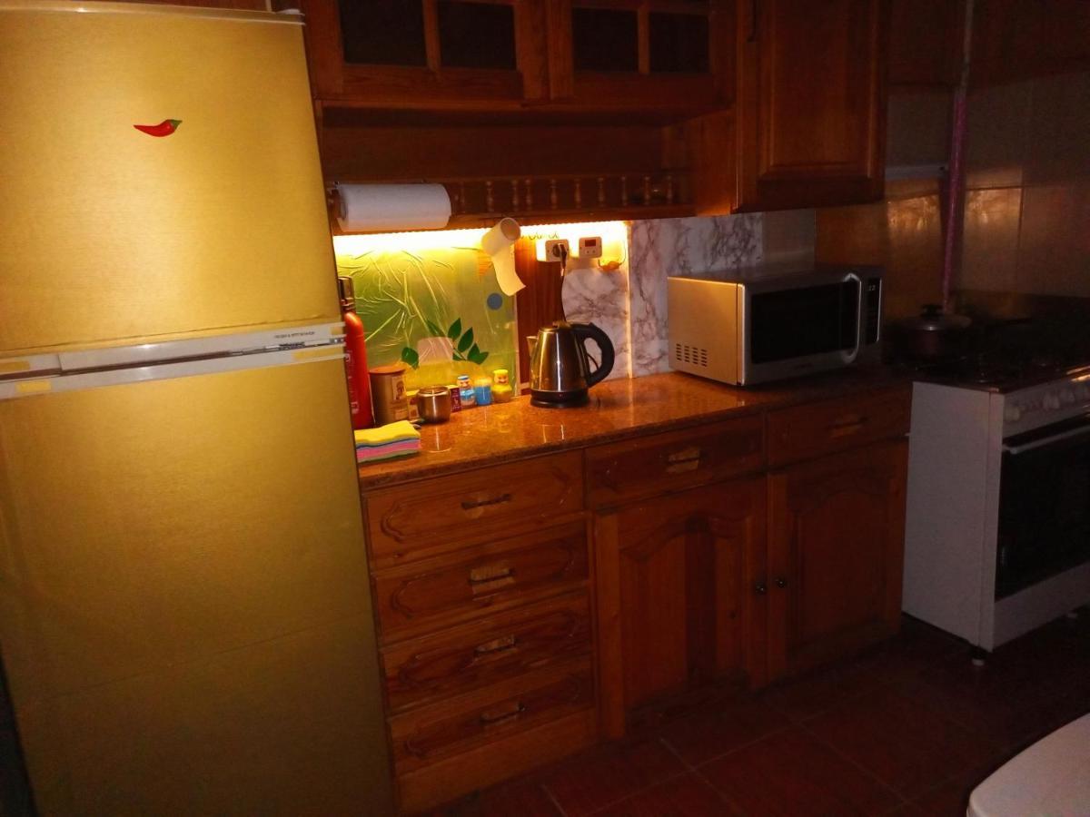 Apartamento Fayrouzat Almndra Near The Sea With Garden View Alejandría Exterior foto