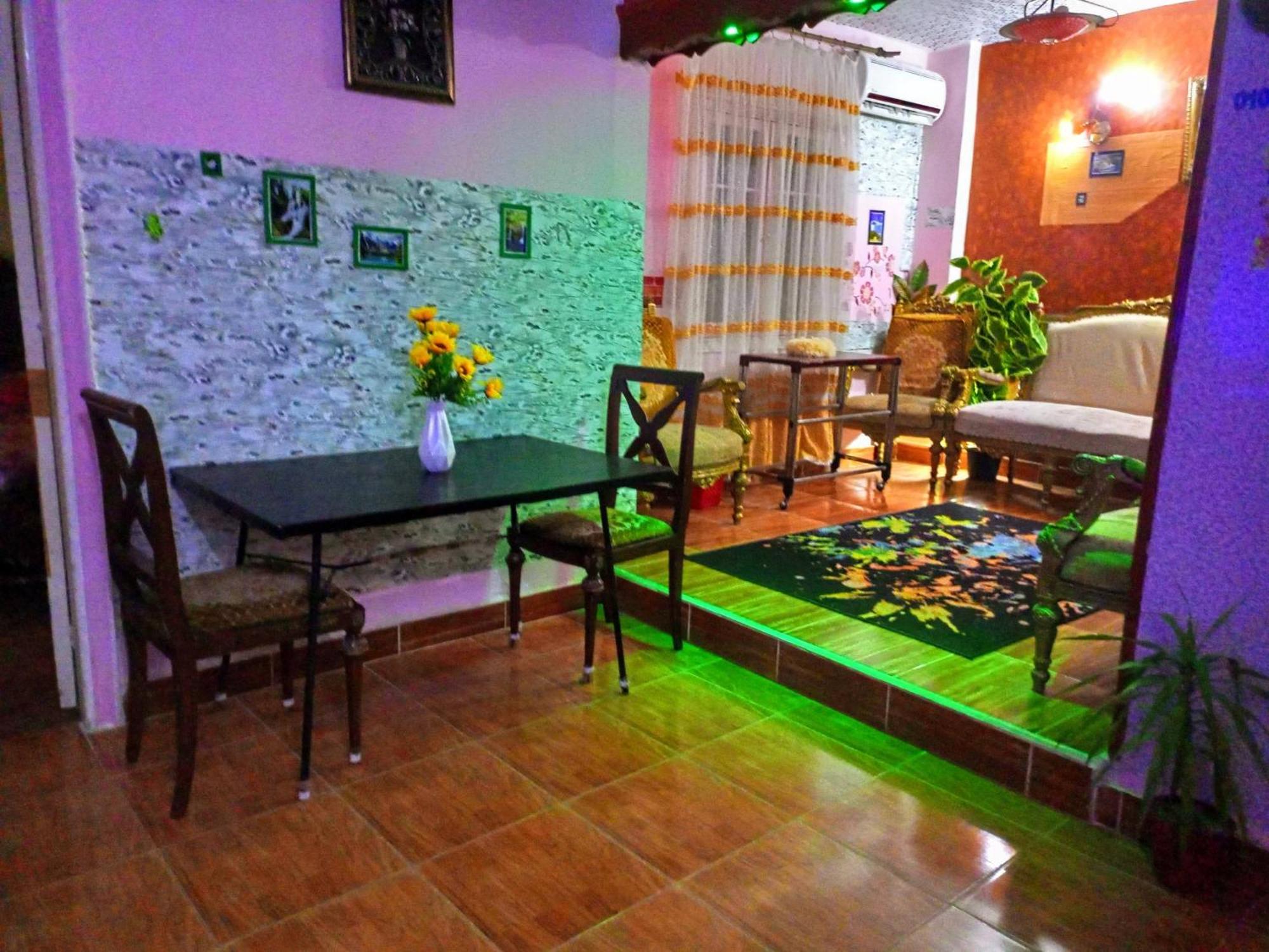 Apartamento Fayrouzat Almndra Near The Sea With Garden View Alejandría Exterior foto